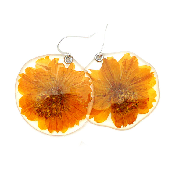 61604 Muted Yellow/Natural  Cosmos Flower Earrings
